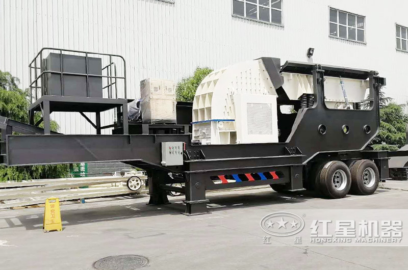 移動重錘式破碎機(jī) 移動重錘式破碎機(jī)