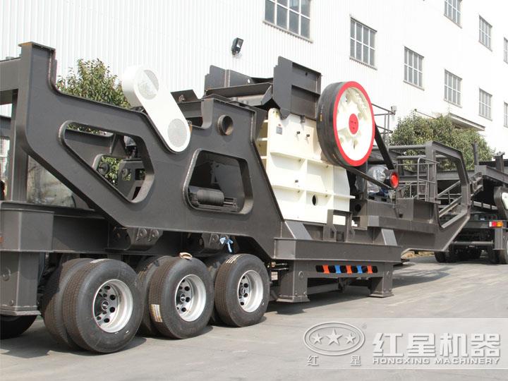 鄂破移動破碎機，破碎比大，產量高