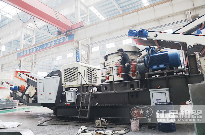 大型環保履帶移動圓錐中細碎+篩分一體機礦山粉碎機