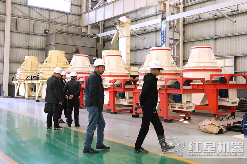 客戶來廠參觀，購機