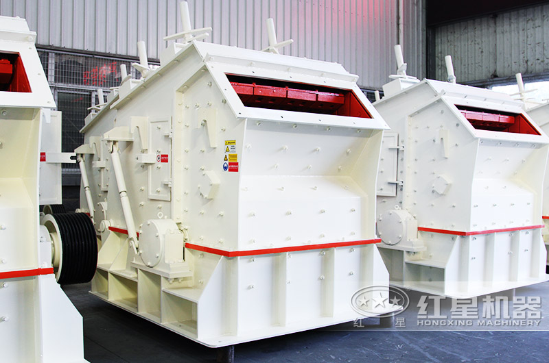 小型反擊式破碎機圖片 小型反擊式破碎機圖片