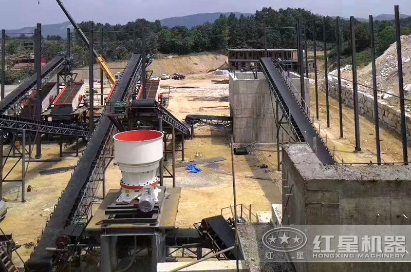 粉石頭機(jī)器作業(yè)現(xiàn)場圖片 粉石頭機(jī)器作業(yè)現(xiàn)場圖片