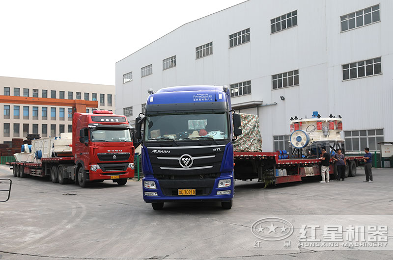 hp500圓錐破碎機設備發往客戶現場