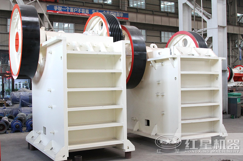 46鄂式破碎機設(shè)備圖片 46鄂式破碎機設(shè)備圖片