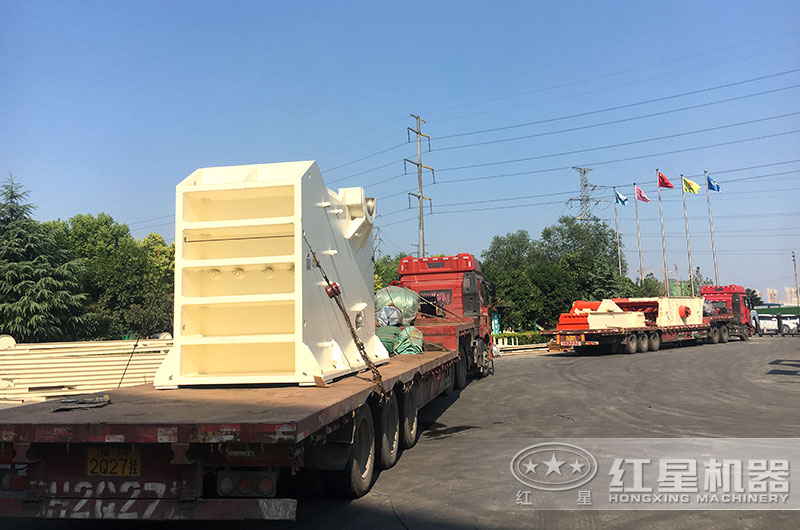 全封閉大型破碎石子生產(chǎn)線設(shè)備發(fā)貨 全封閉大型破碎石子生產(chǎn)線設(shè)備發(fā)貨