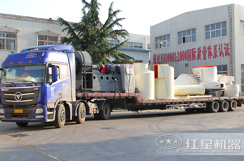 雷蒙磨粉機發貨現場圖片 雷蒙磨粉機發貨現場圖片