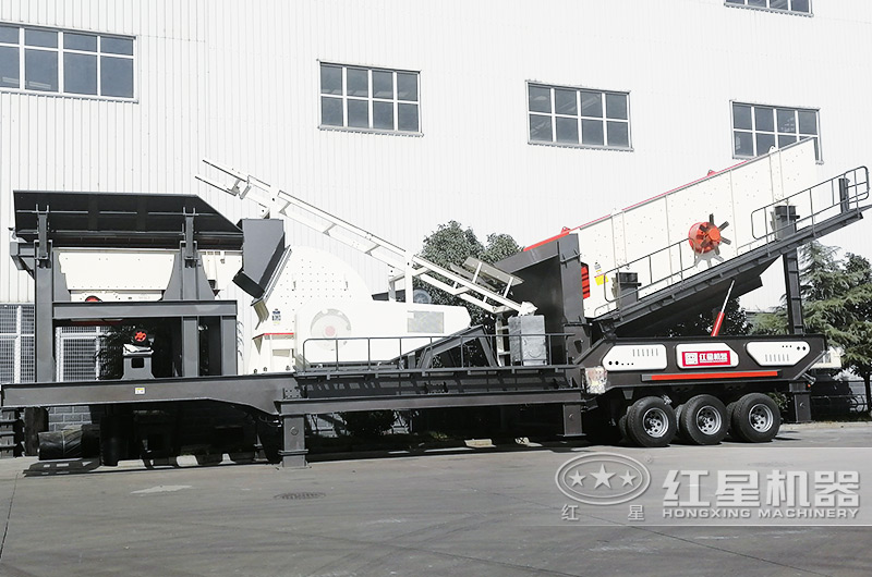 安山巖輪胎式移動(dòng)破碎站,給料+破碎+篩分 安山巖輪胎式移動(dòng)破碎站,給料+破碎+篩分