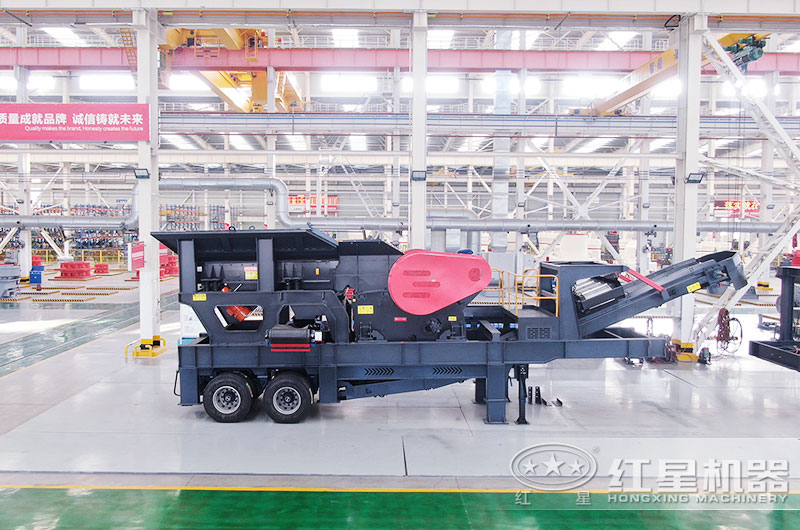 移動砂石料破碎機 移動砂石料破碎機