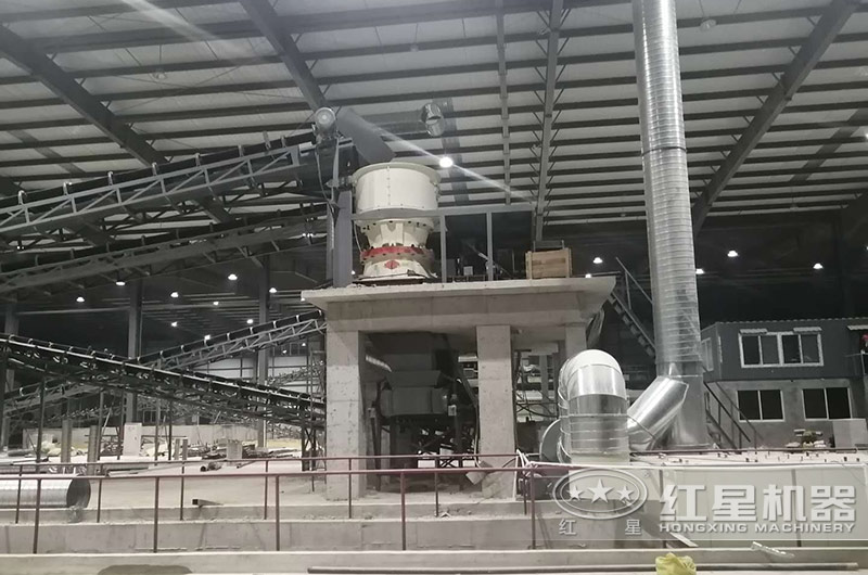 碎石生產現(xiàn)場 碎石生產現(xiàn)場