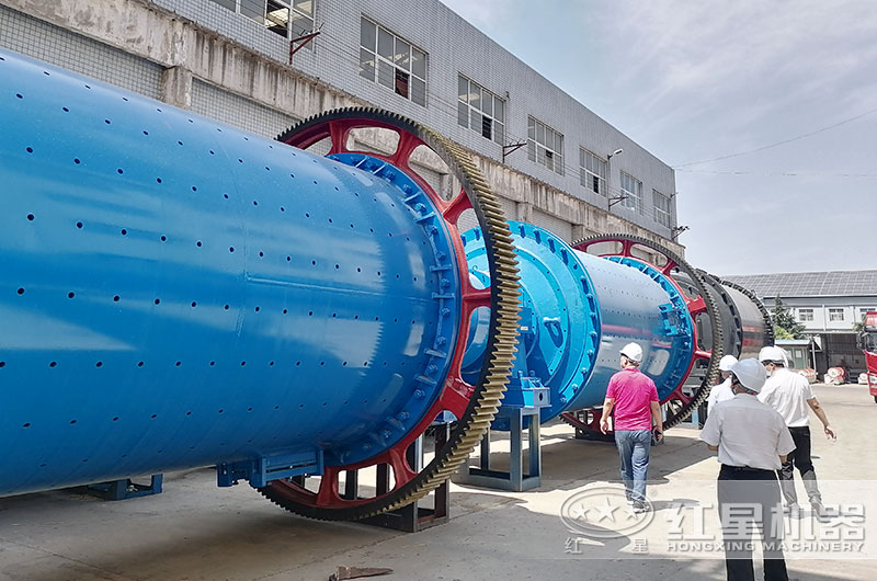 客戶來廠參考球磨機設備 客戶來廠參考球磨機設備